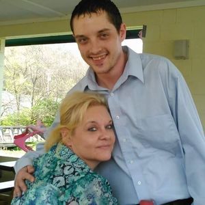 Meet your Posher, Eva